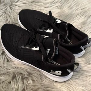 New balance women’s athletic sneakers size 6.5